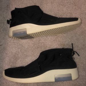 NIKE FEAR OF GOD MOCS SIZE 11.5